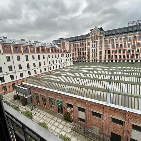 Loft By Letrent Apartment Zyrardow