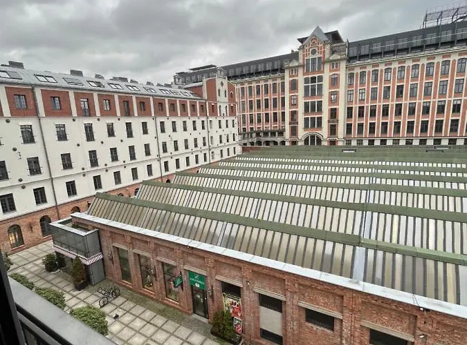 Loft By Letrent شقة جيراردوف